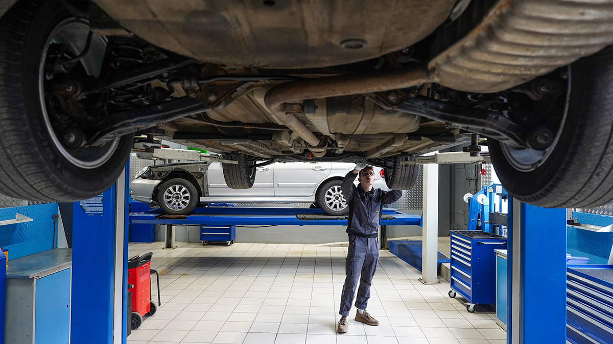 Сколько россияне потратят на подготовку автомобиля к зиме