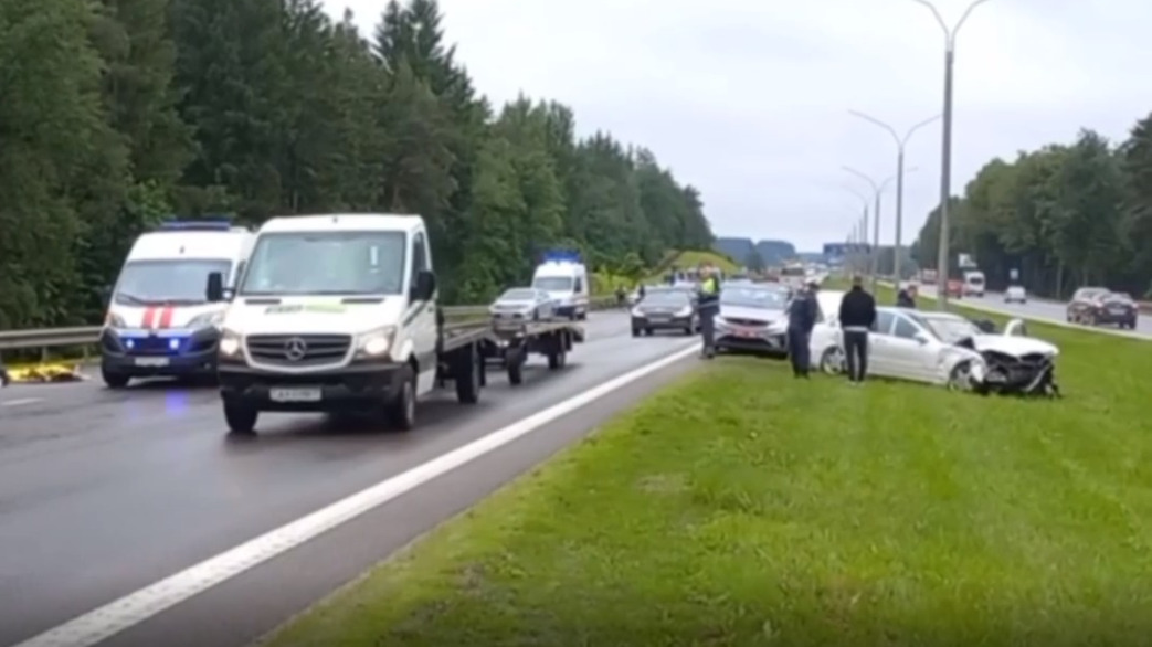 Пьяный водитель влетел в такси с россиянами под Минском, погибли две женщины и дети