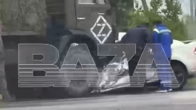 Baza: Два человека погибли при столкновении грузовика и автомобиля в Подмосковье