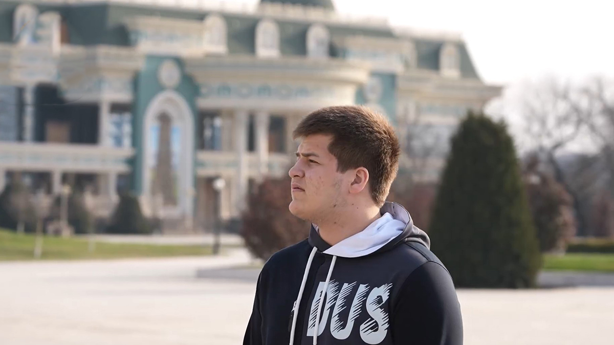 Сын Кадырова показал часы Jacob&Co за 41 миллион рублей