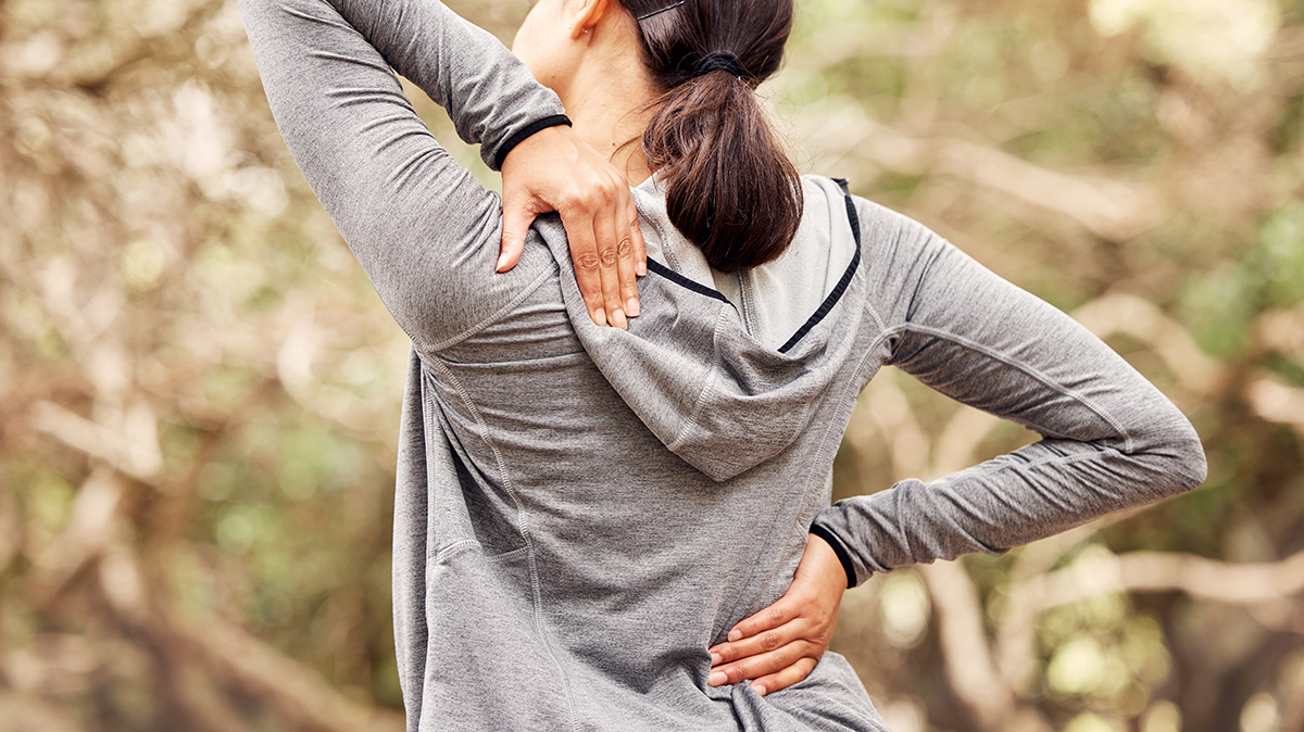 Чем опасны для осанки корсеты с маркетплейсов