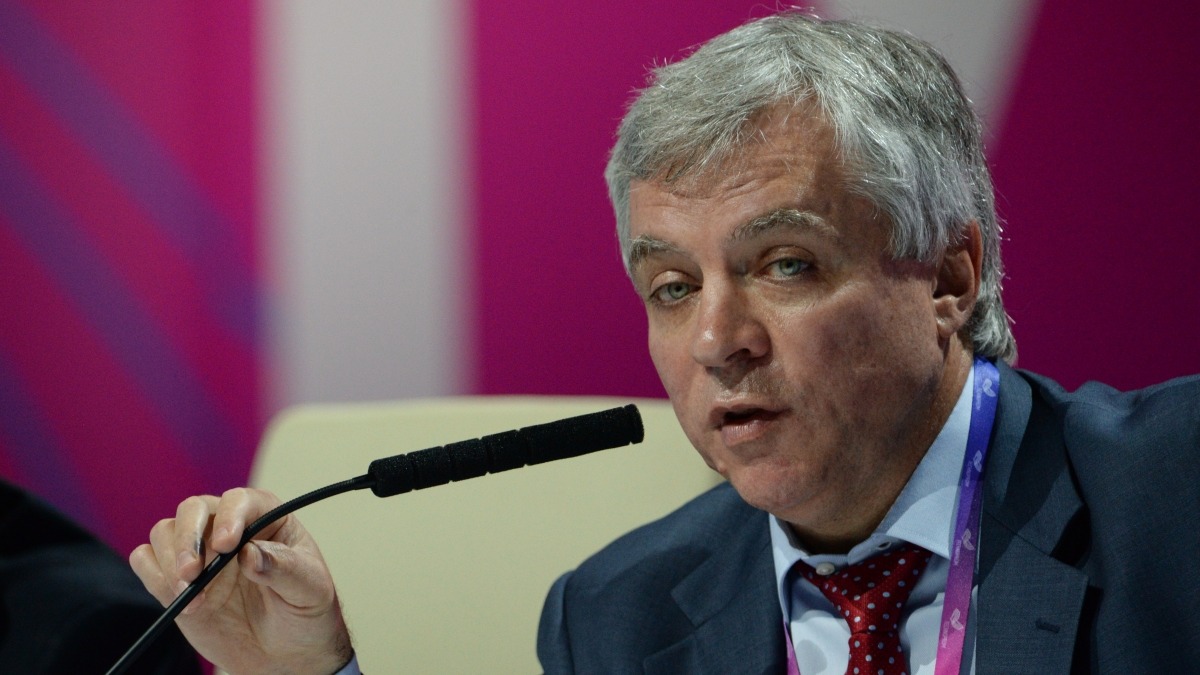 Mash: Вице-президент «Транснефти» Бадалов выпал из окна своей квартиры и разбился