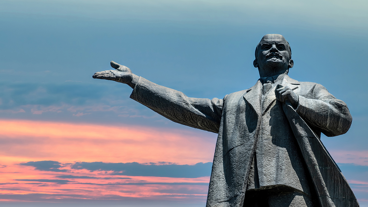 Памятник Ленину увезли на свалку в Чувашии