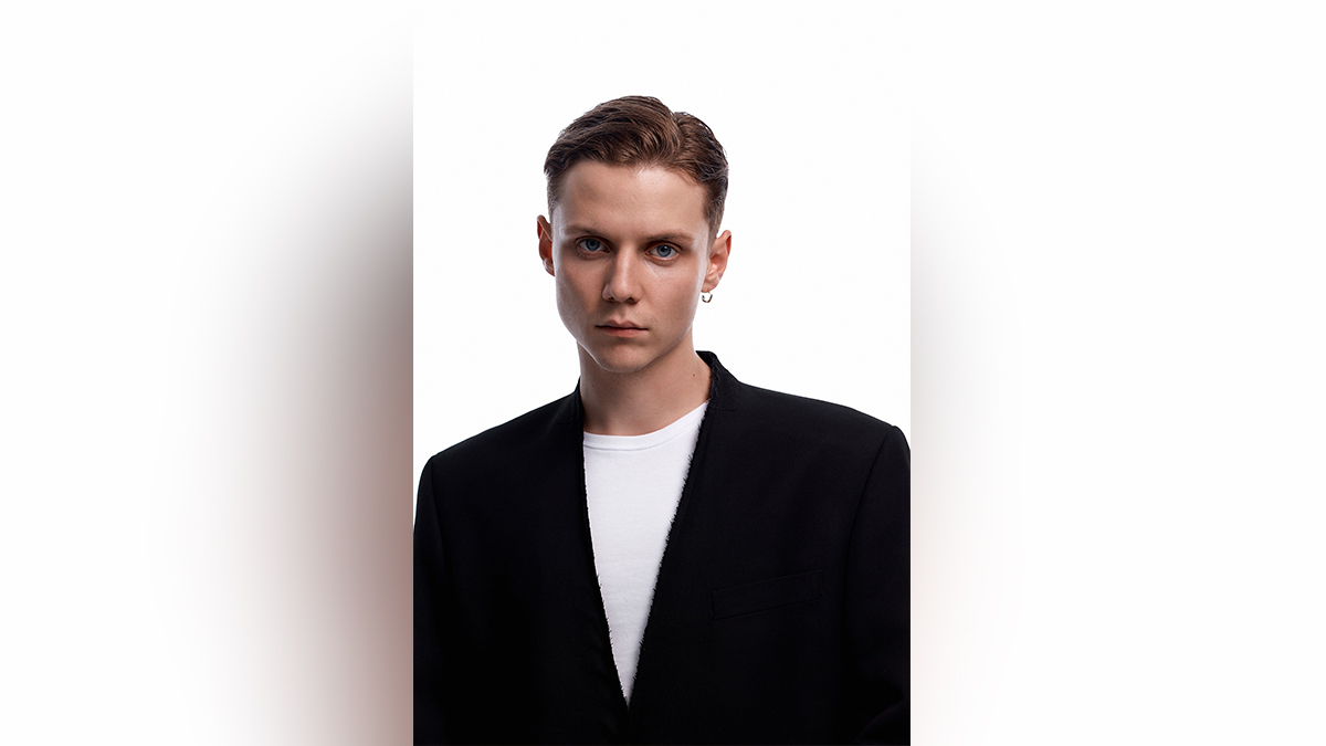 Ваня Дмириенко: биография, личная жизнь, роман с Пересильд, песни