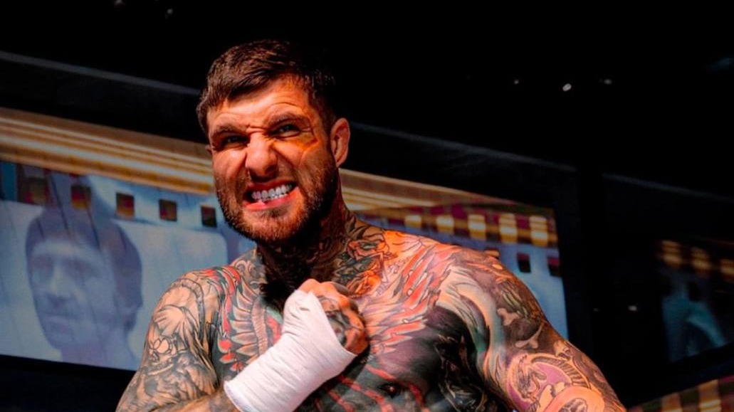 Лидера группы Slaughter to Prevail Шиколая оштрафовали за дискредитацию ВС России