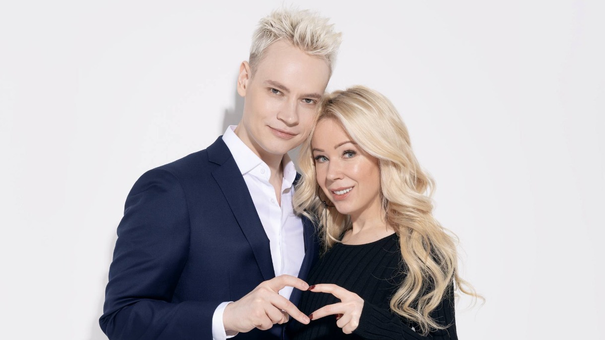 Как звезды отметили День семьи, любви и верности