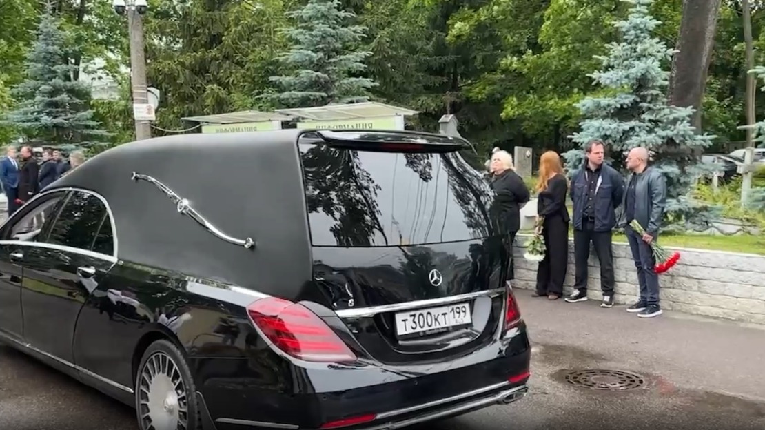 Похороны экс-министра Старовойта начались в Санкт-Петербурге