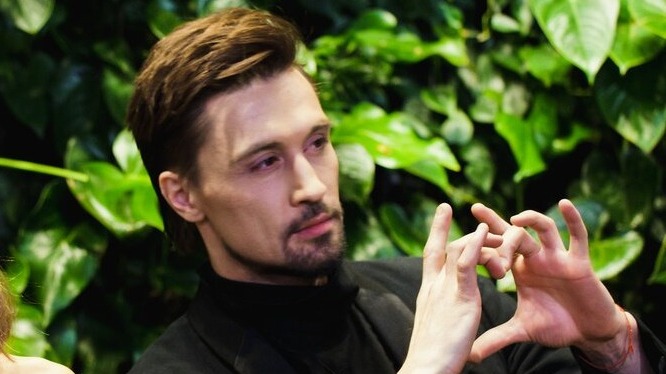 Коллекция икон на миллион: шесть российских звезд с необычными хобби