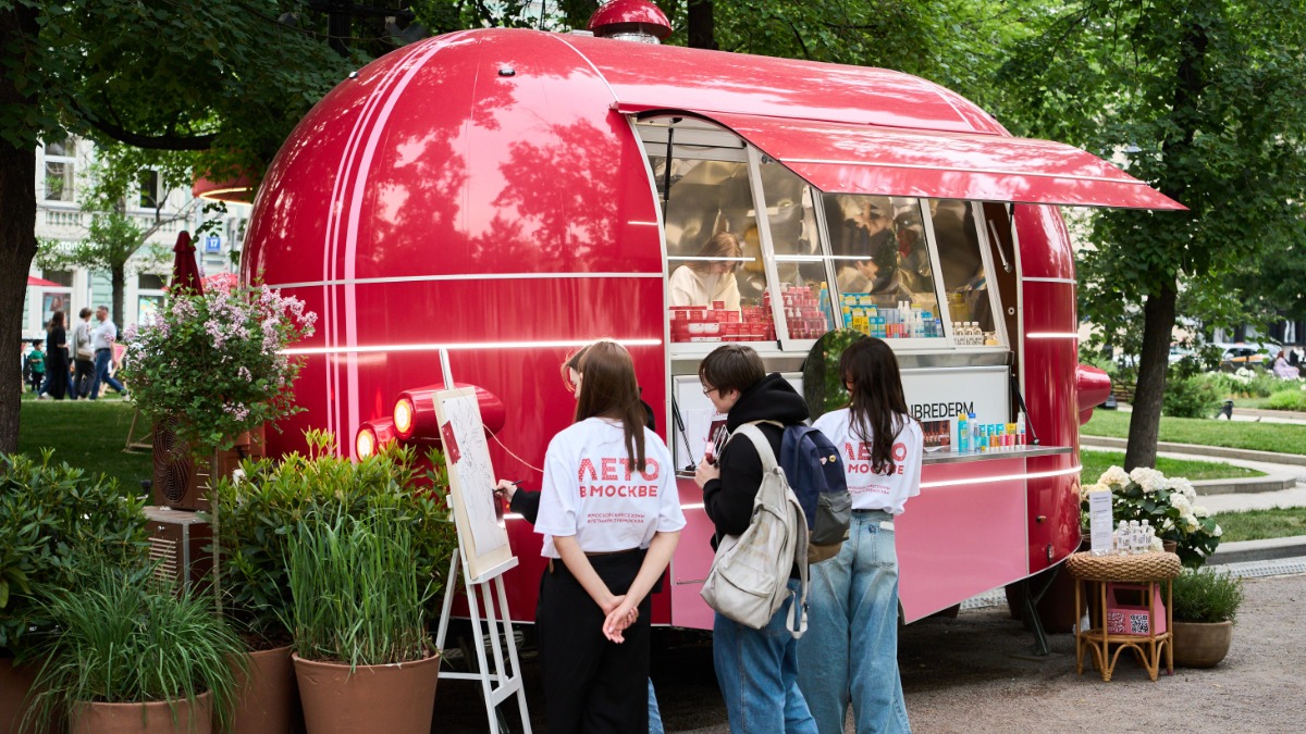 Бьюти, фитнес, ароматы: Летний клуб «Москва» приглашает на насыщенную программу на площадку «Московских сезонов»
