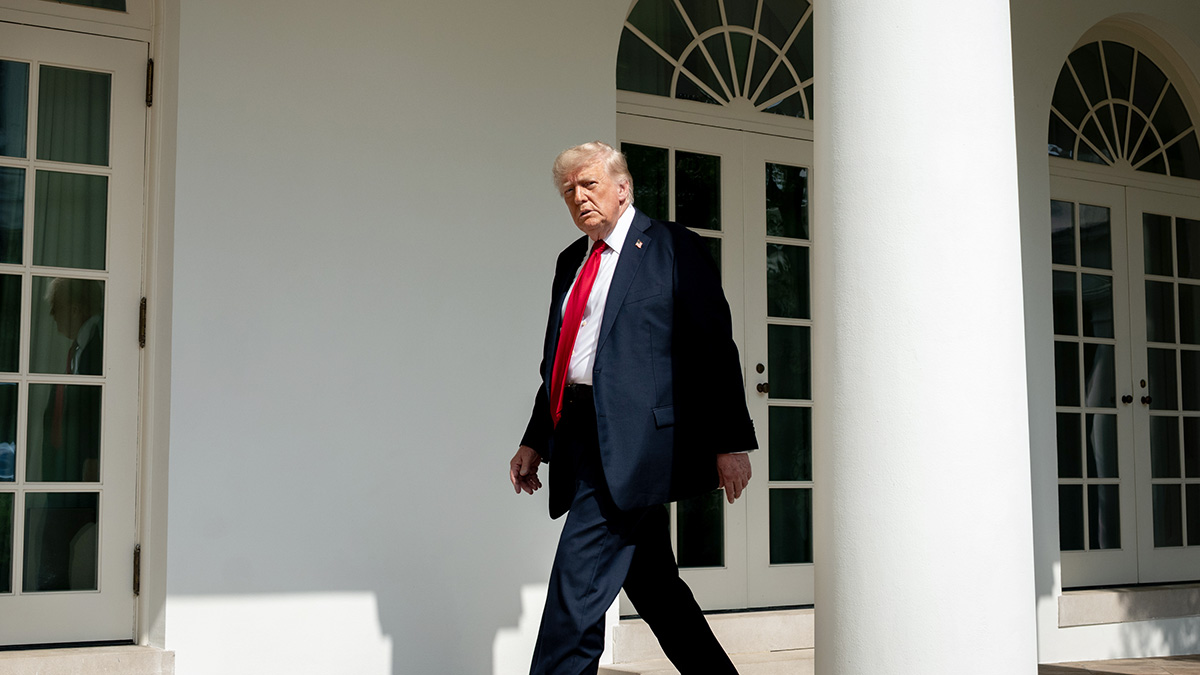 «Люблю запах депортаций по утрам»: Трамп высказался о переименовании Пентагона