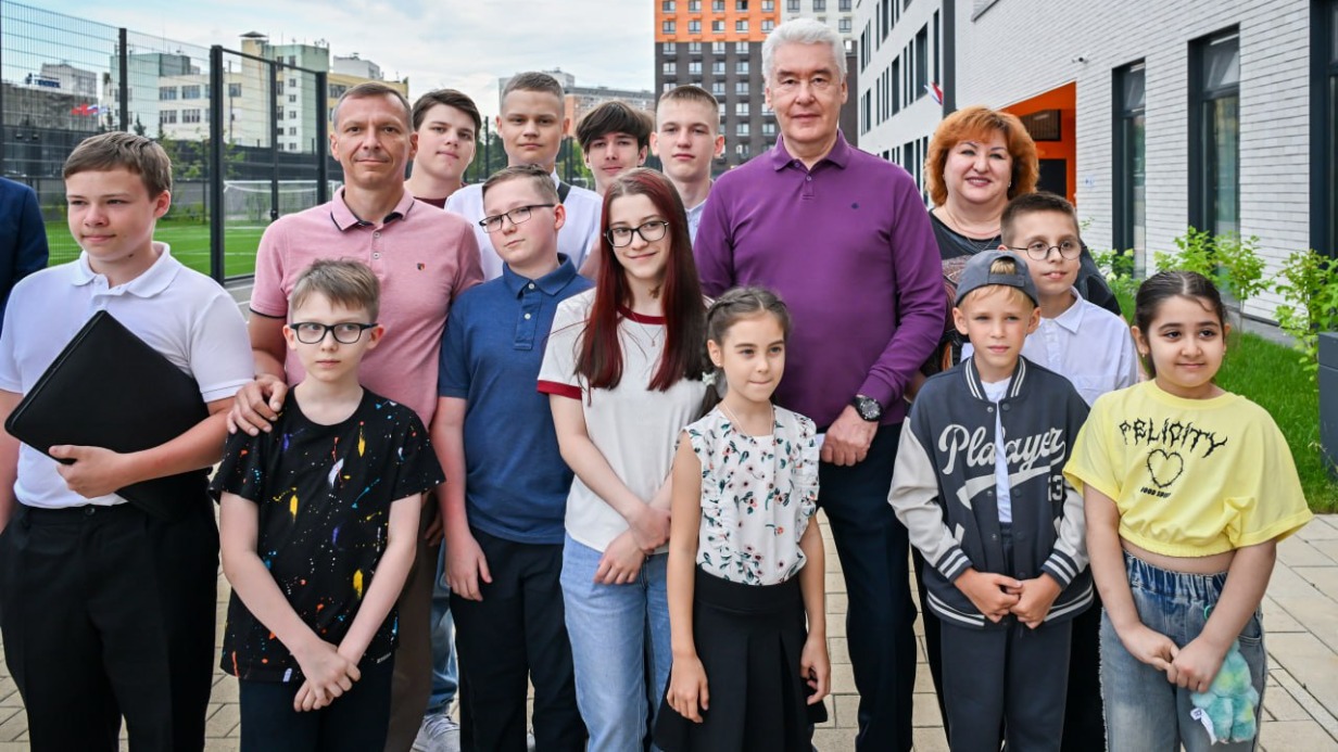 Собянин: К 1 сентября в Москве откроется более 30 новых школ и детских садов