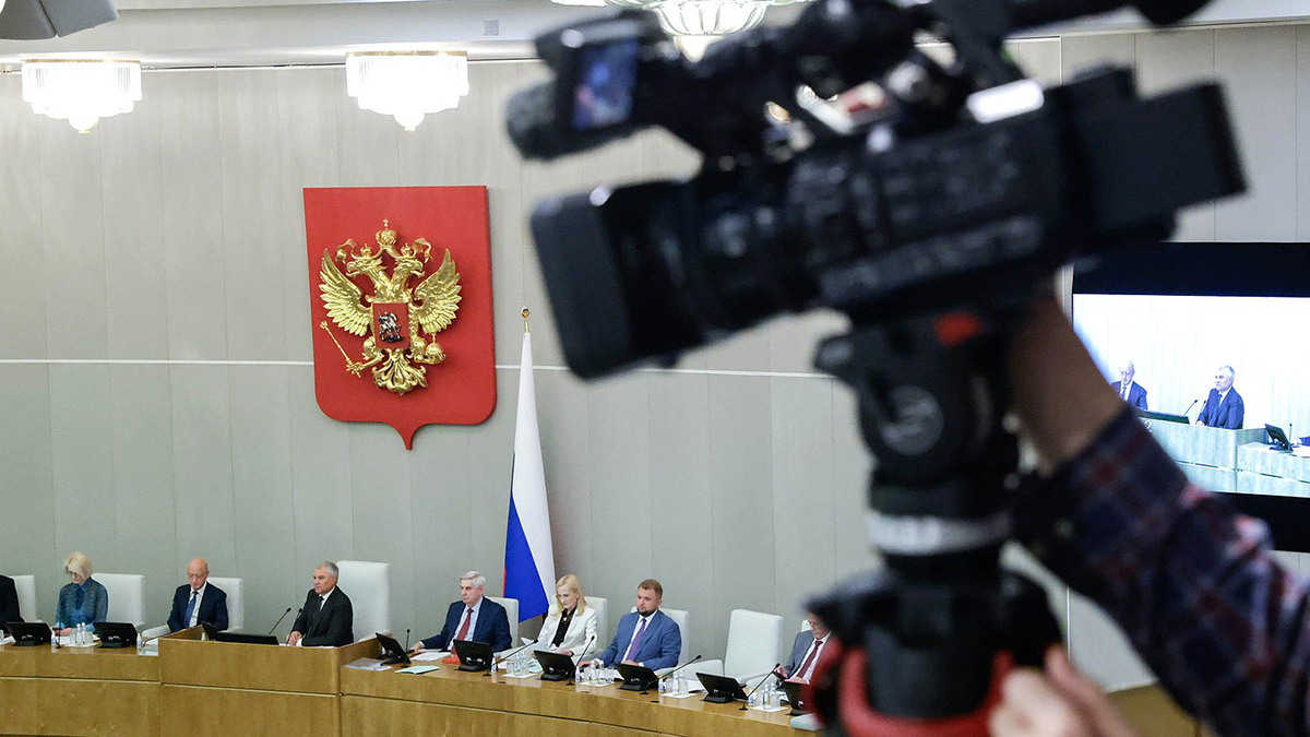 ГД в I чтении приняла проект о пожизненном наказании за вовлечение детей в диверсии