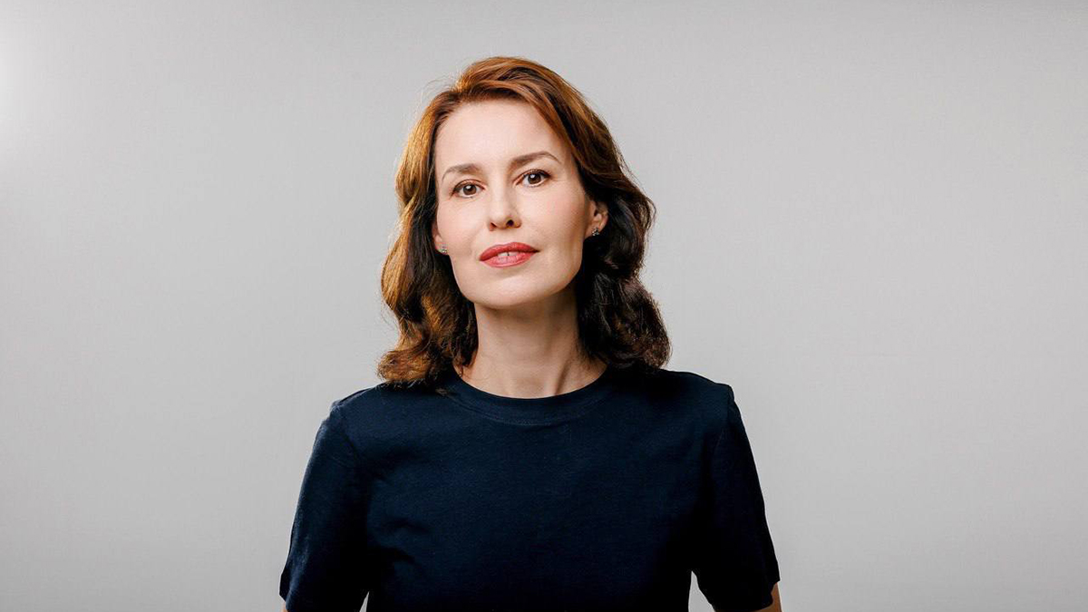 Приставы принудительно взыскивают 208 тысяч с экс-телеведущей Курбангалеевой*