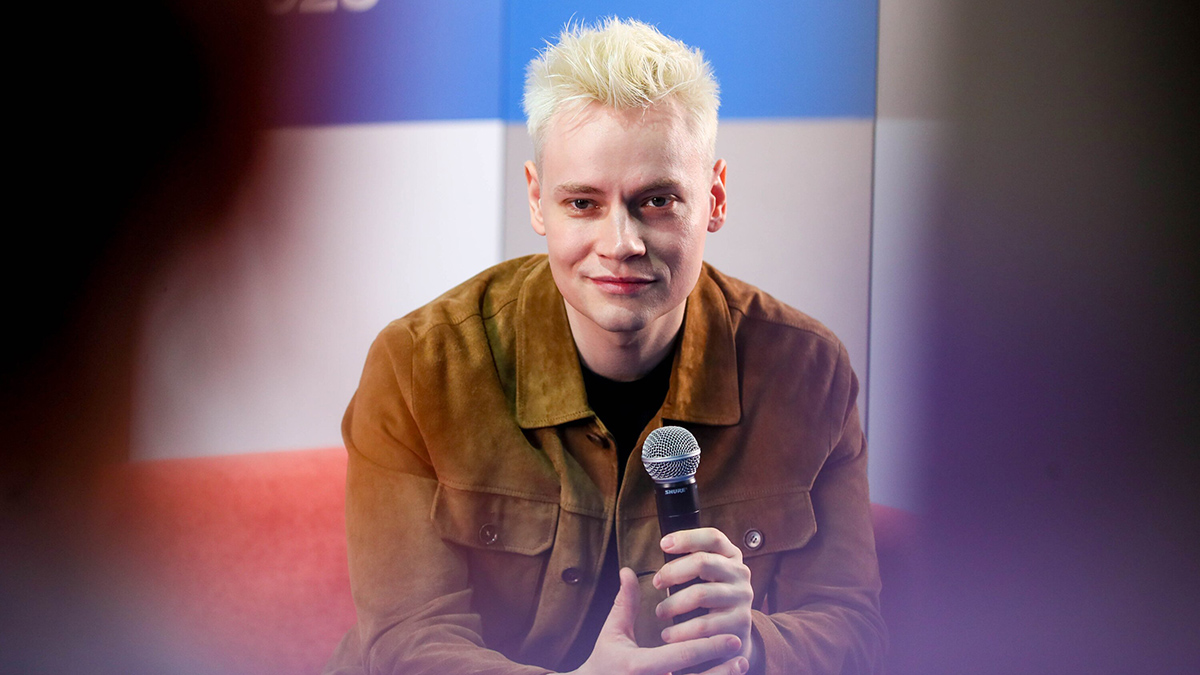 «Поживем — увидим»: Shaman рассказал, когда женится на Мизулиной