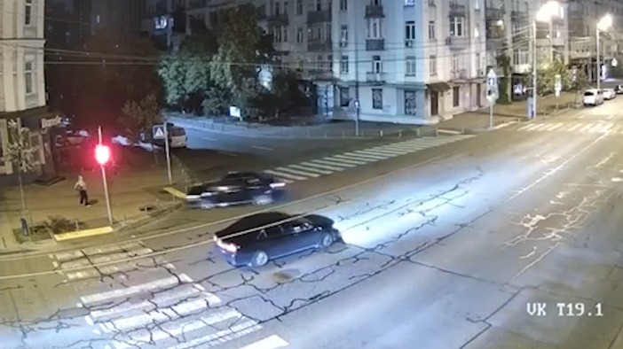 Работающий в прокуратуре пьяный сын комика Молочного насмерть сбил женщину