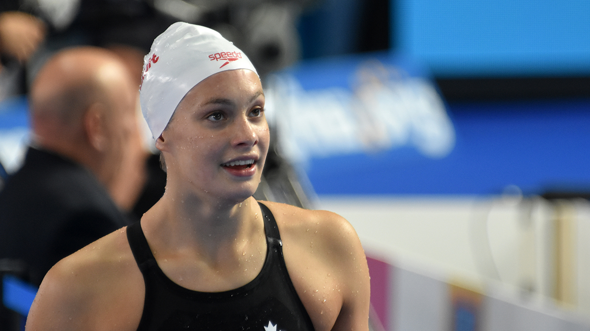 Олимпийскую чемпионку по плаванию Олексяк отстранили за три «флажка»