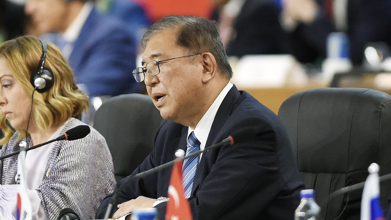 Премьер Японии Сигэру Исиба опроверг сообщения об уходе в отставку