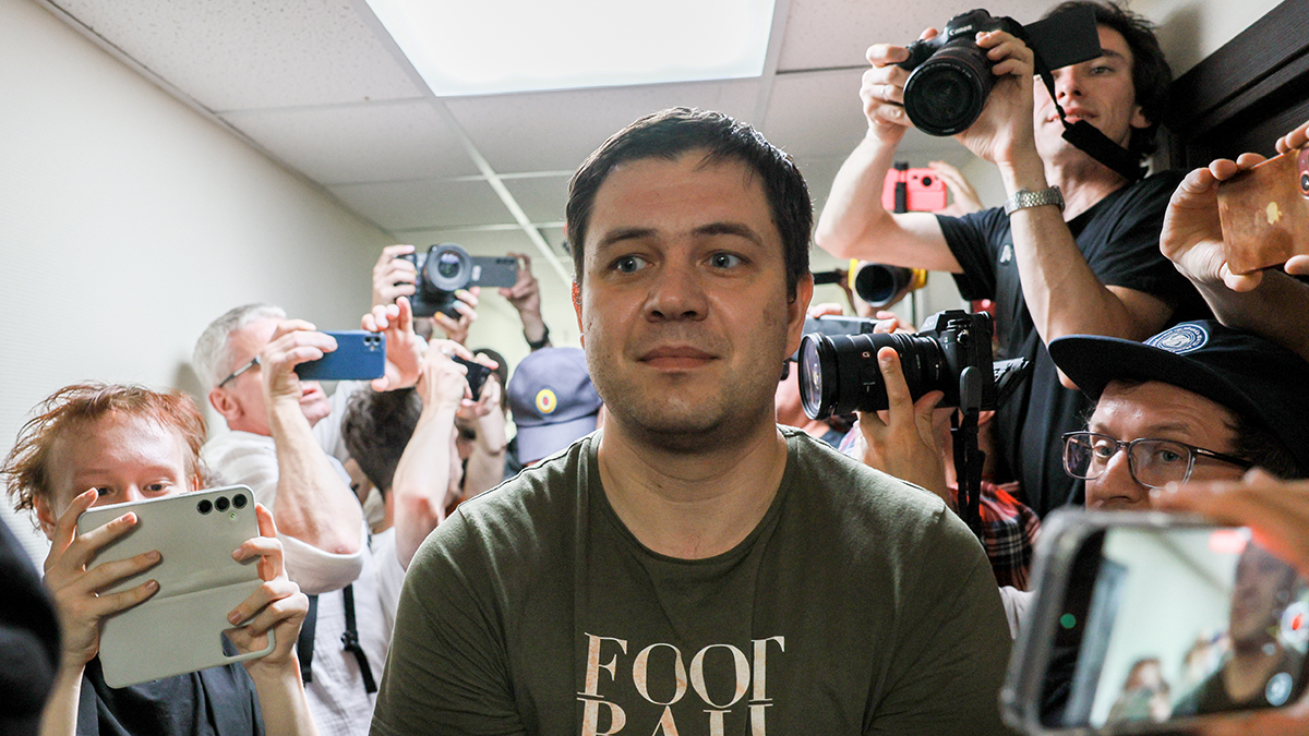 За что задержали главреда Baza Трифонова