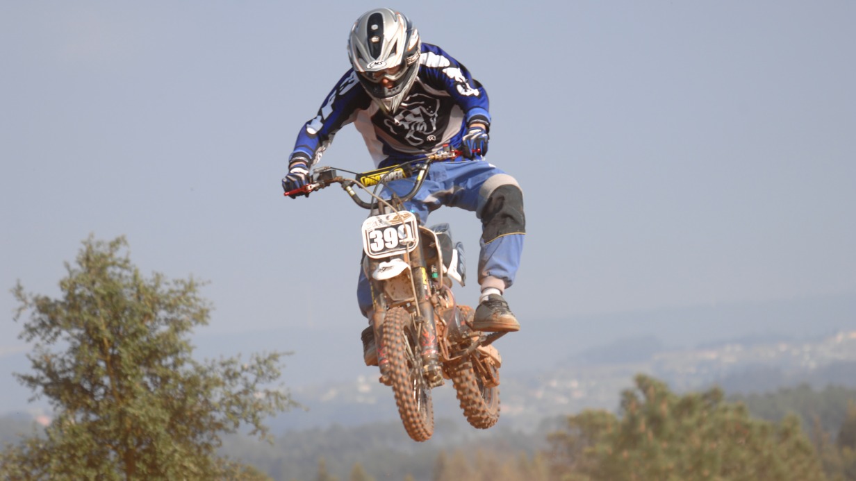 Что такое питбайк и почему его так любят зумеры