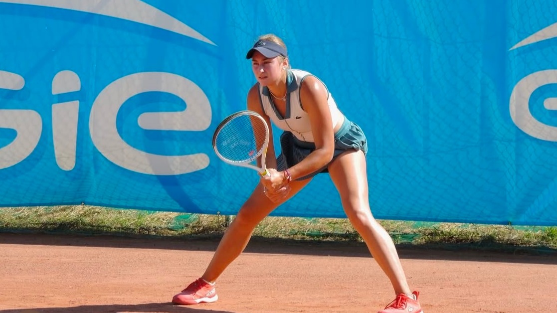 Теннисистка Ярослава Барташевич на одном из матчей. Она уверена, что спорт закаляет характер