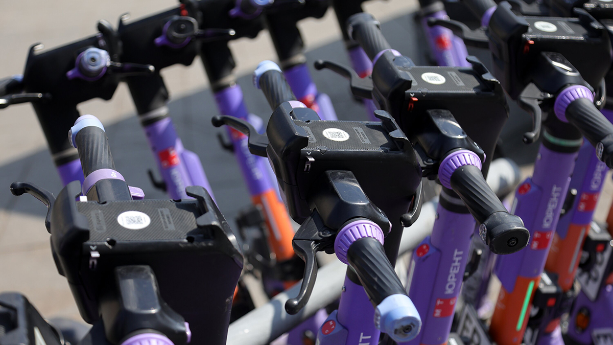 Сезон проката электросамокатов стартовал в Подмосковье