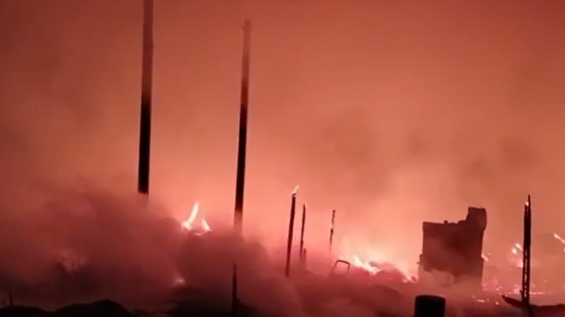 Цыганские дома уничтожило пожаром в Самарской области 