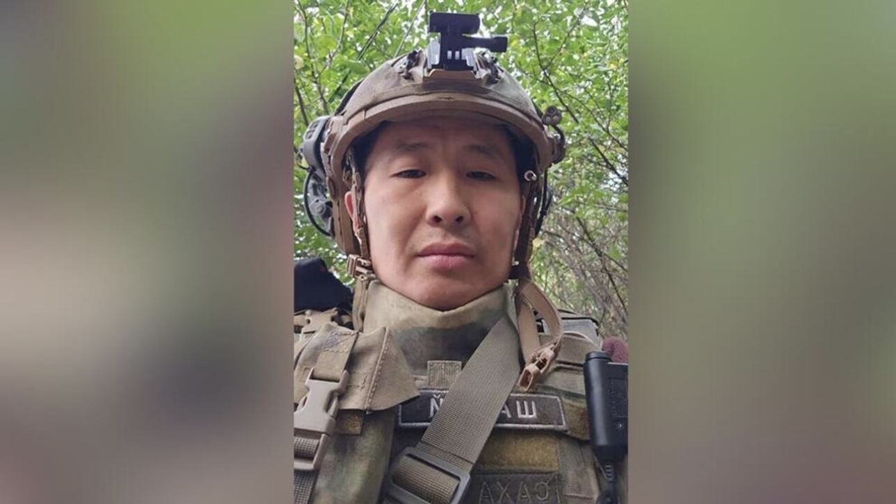 Лишившийся ноги на СВО якутский министр вернулся на работу