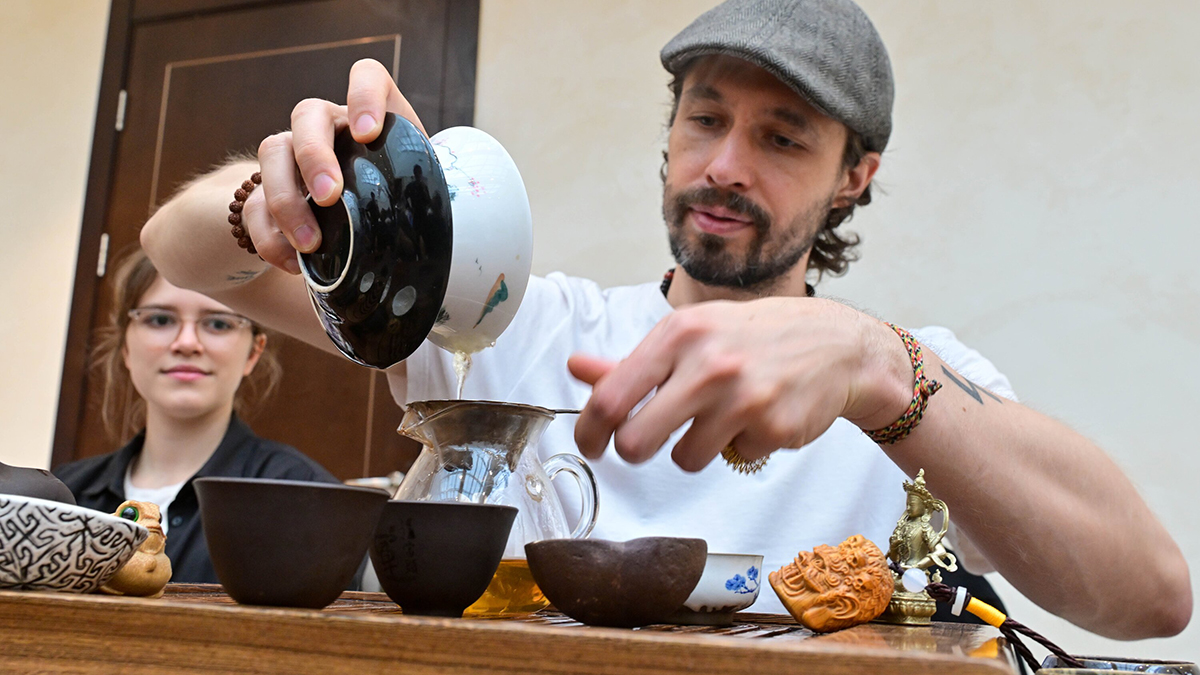 Петербург вошел в пятерку городов с самыми дорогими чайными церемониями