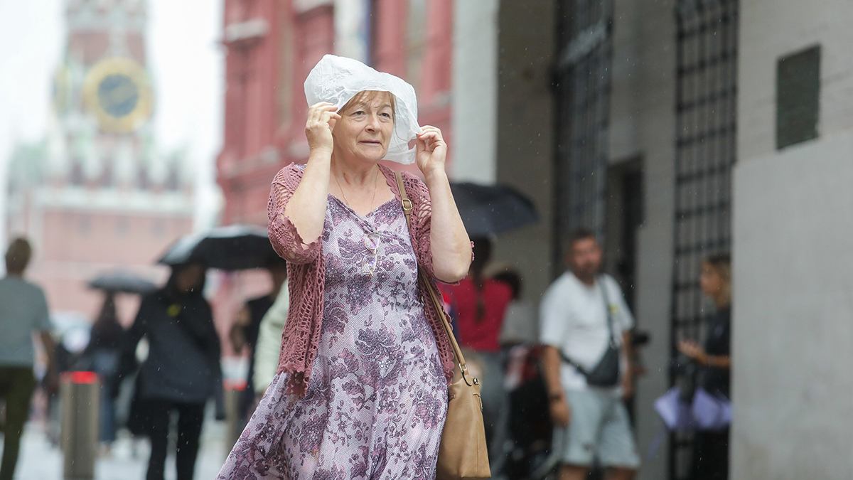 Дождь с сильными порывами ветра ожидается в Москве 20–21 августа