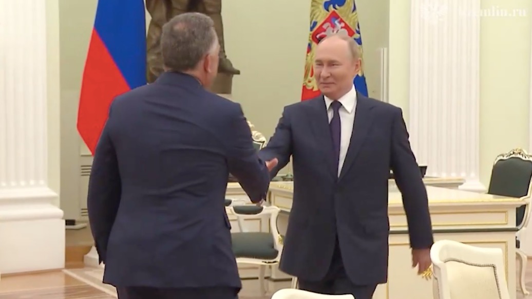 Появились кадры встречи Путина и спецпосланника президента США Уиткоффа