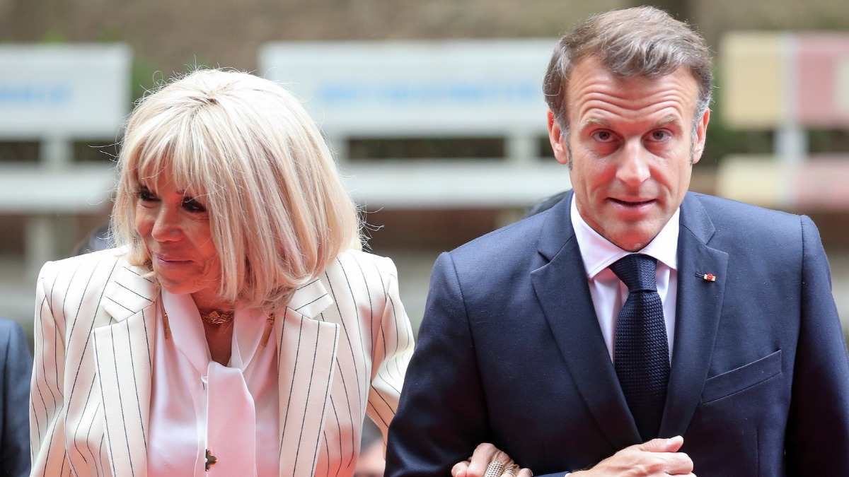 Президент Франции Эмманюэль Макрон и его жена Брижит во время визита во Вьетнам