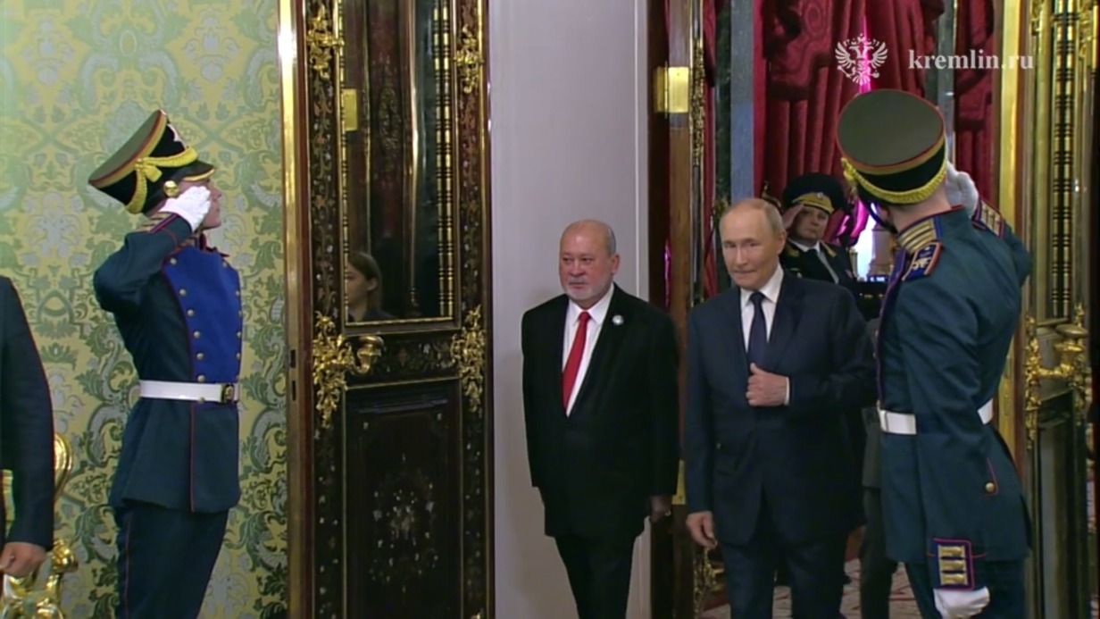 Король Малайзии признался, что всегда мечтал лично встретиться с Путиным