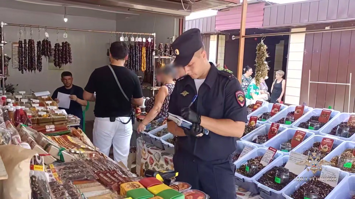 Mash: Число погибших от самодельной чачи в Адлере возросло до восьми человек