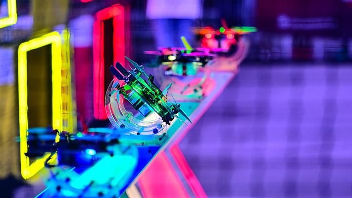 Выставка-конкурс «Дрон-гараж» объединит около 100 команд из регионов России