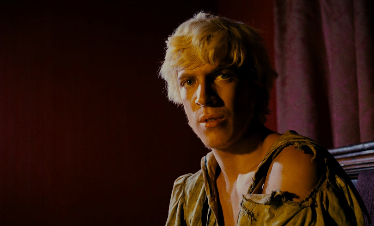 Британский актер Норман Эшли скончался на 81-м году жизни