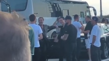 Shaman и Лепс устроили концерт для стоявших в пробке на Крымском мосту