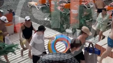 Опубликованы кадры обстановки на пляжах Сочи во время атаки БПЛА