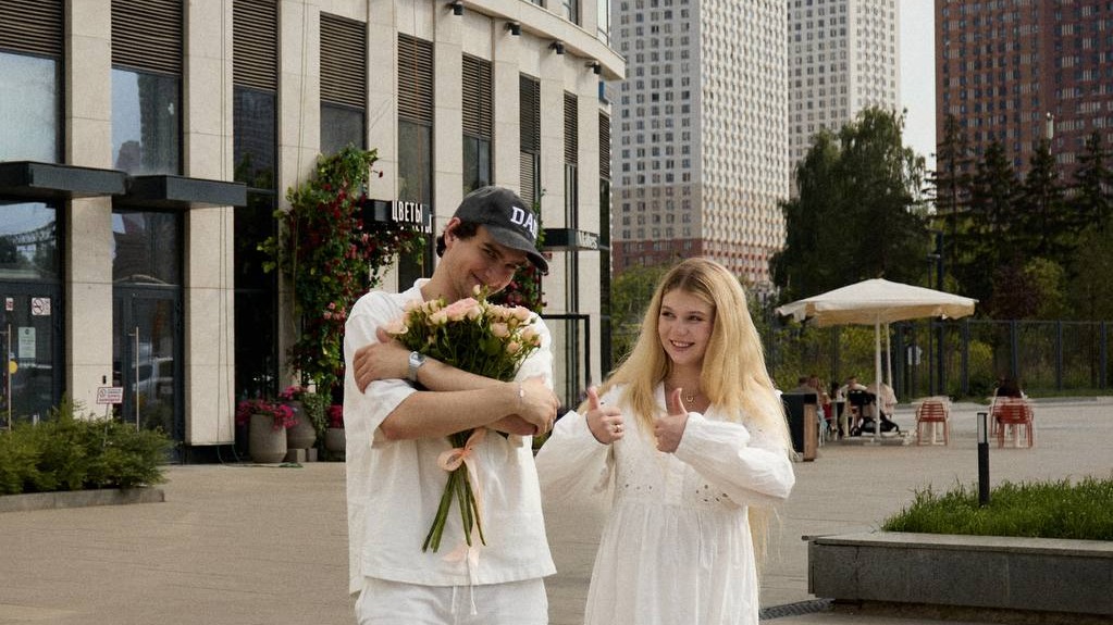 «Бесконечно люблю»: Макар Игнатов опубликовал снимки с родов Александры Трусовой