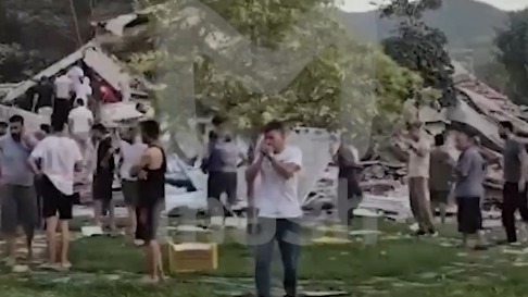 Целый район обрушился из-за мощного землетрясения в Турции