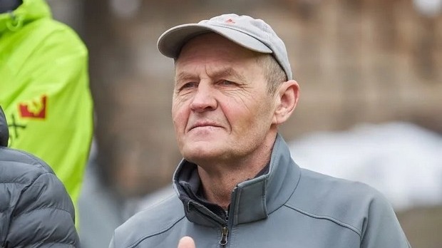 Капитан сборной РФ по альпинизму Тотмянин умер после покорения пика в Киргизии