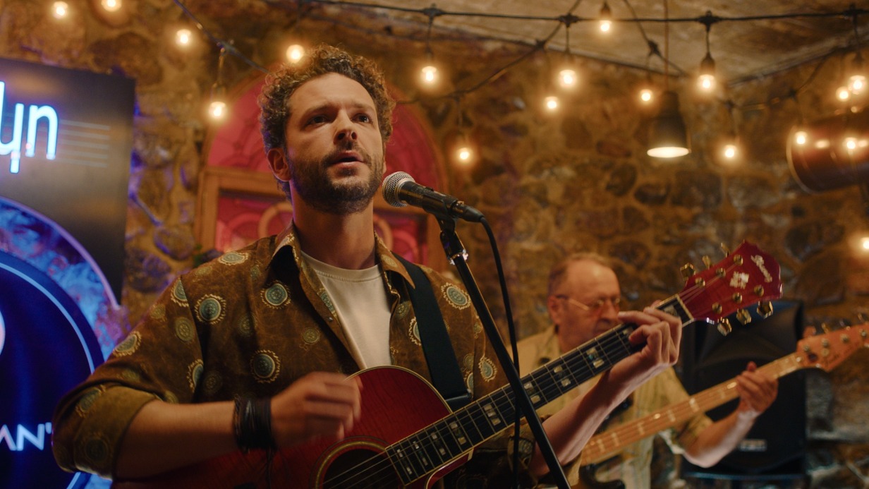 Константин Крюков в роли Рубена в но- вом фильме «Укради мою мечту»