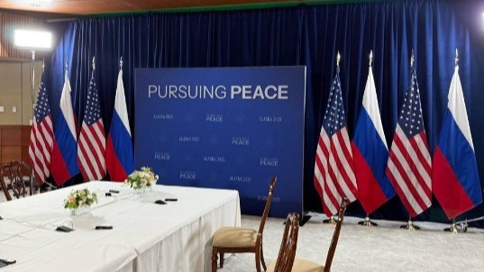 Дмитриев показал лозунг, под которым пройдет встреча Путина и Трампа