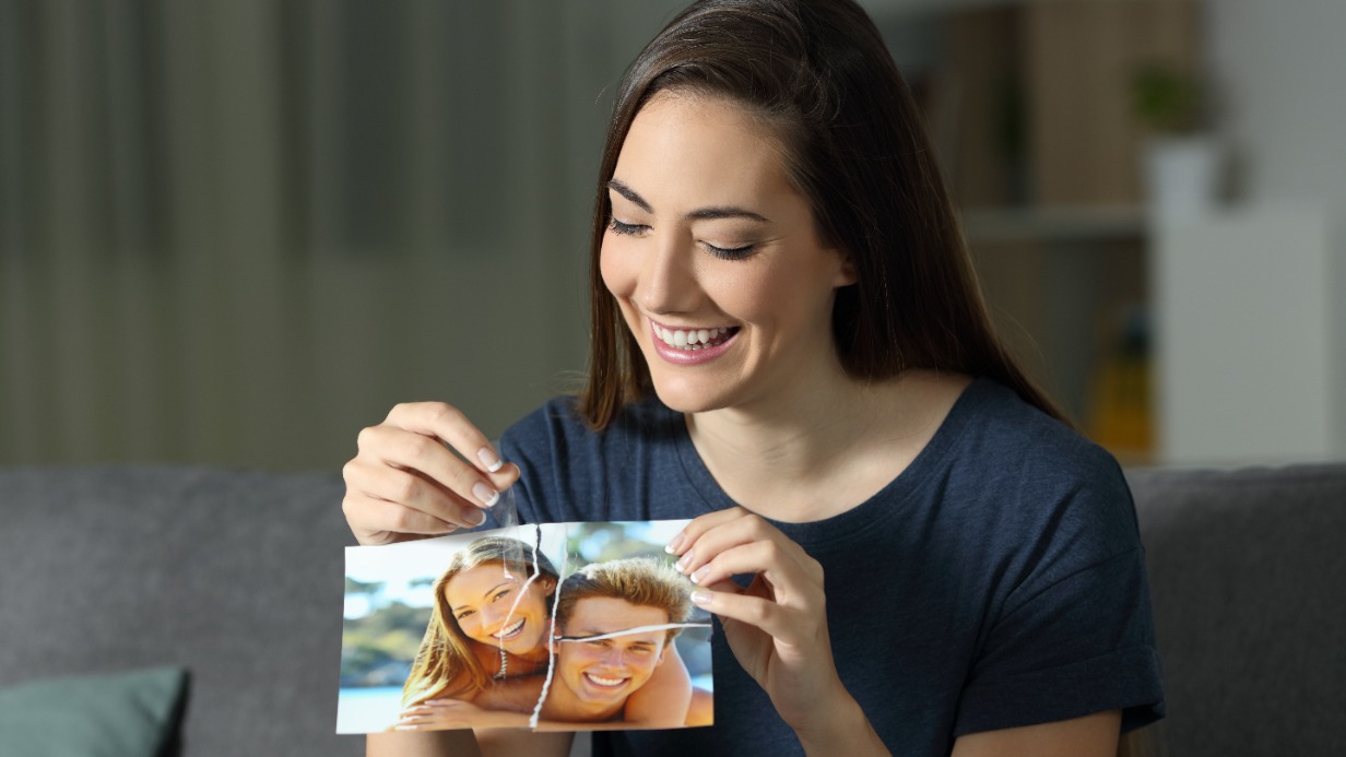 «Первобытный страх»: почему женщины возвращаются к бывшим