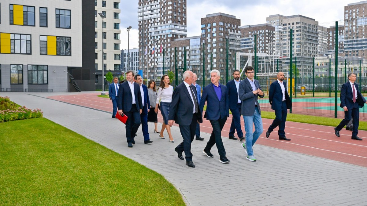 Собянин: Новая школа откроется на территории бывшего Тушинского аэродрома