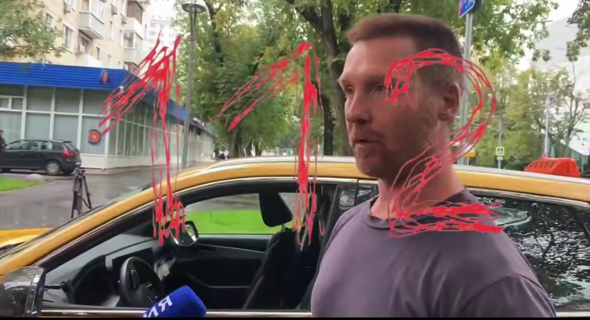 Подравшегося с мужем Блиновской водителя признали виновным в аварии