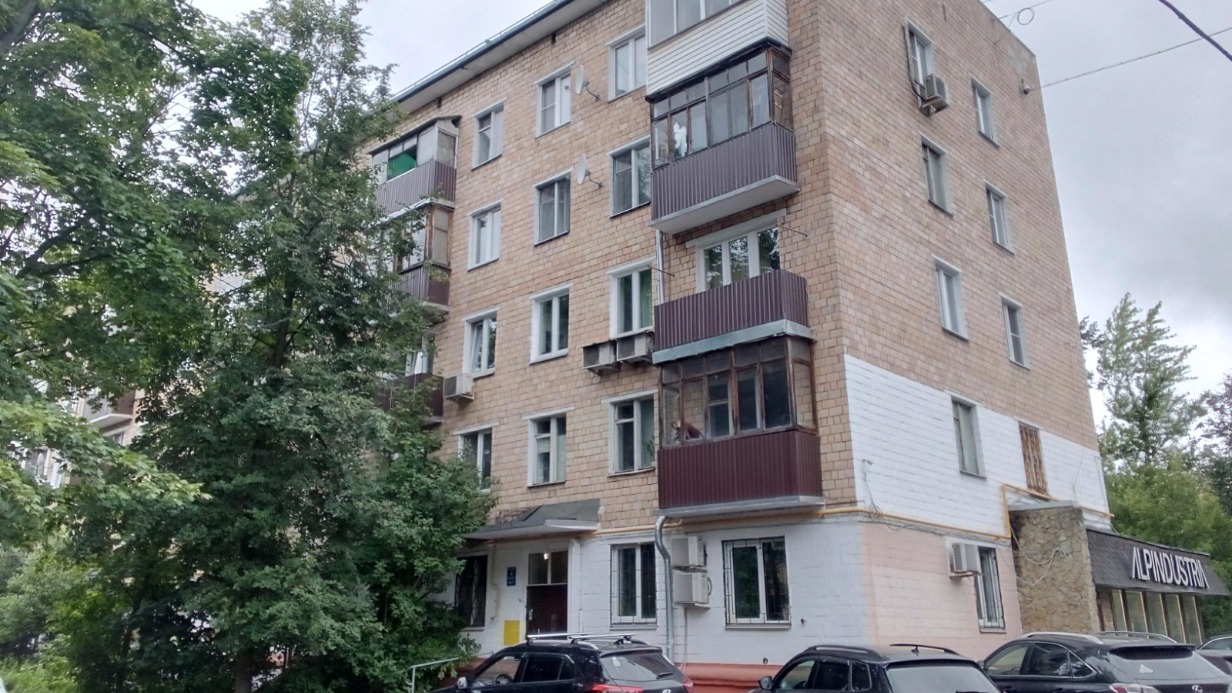 Предприниматели могут приобрести два помещения для бизнеса в районе Измайлово