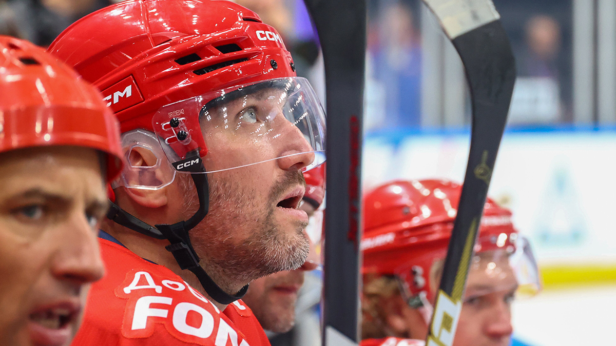 Овечкин впервые в истории НХЛ забросил 900 шайб в регулярных чемпионатах