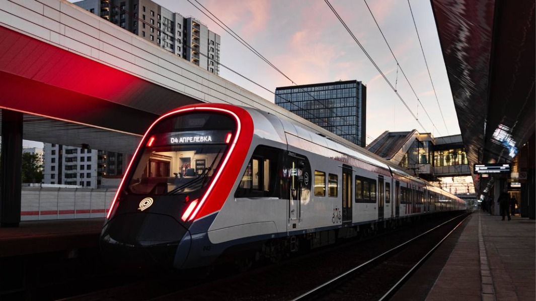 Новые «Иволги 4.0» с салоном в мятном цвете вышли на МЦД-4 (фото)