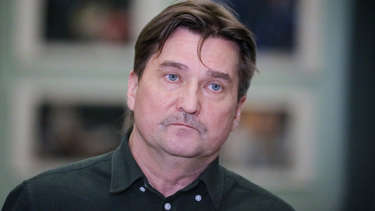 68ac61bb82682c04afbbec49 Названы дата и место похорон режиссера Бутусова