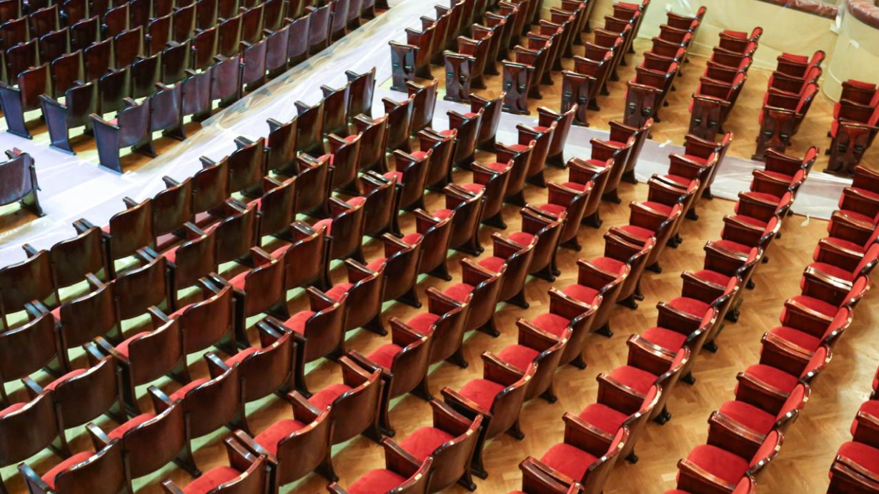 Анатолий Гарбузов: Столичная мебельная фабрика завершила обновление исторического зрительного зала Театра Вахтангова